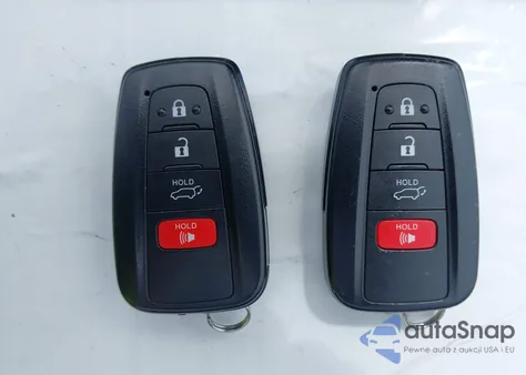 2025 Toyota Rav4 Xle Premium z USA, uszkodzony, nr VIN 2T3A1RFV4SW505630